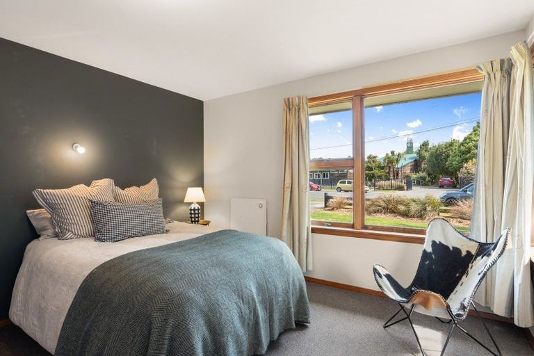 Photo of property in 10 Mclaughlins Road, Darfield, 7510