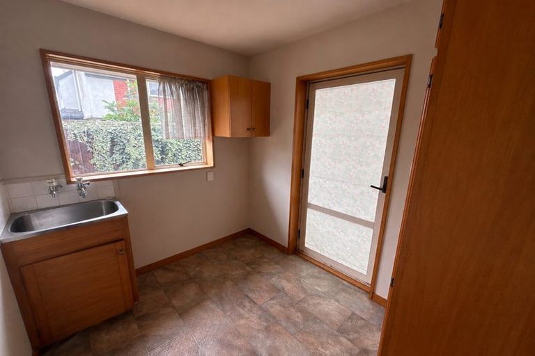 Photo of property in 1/64 Peer Street, Upper Riccarton, Christchurch, 8041