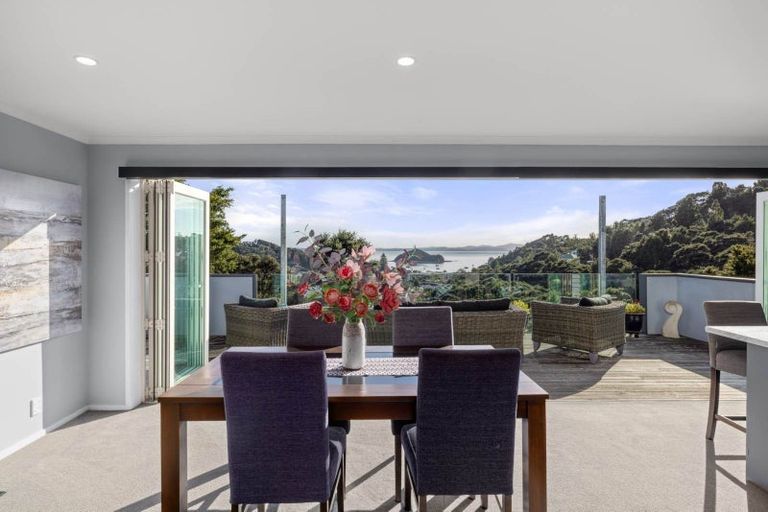 Photo of property in 2 Binnie Street, Paihia, 0200