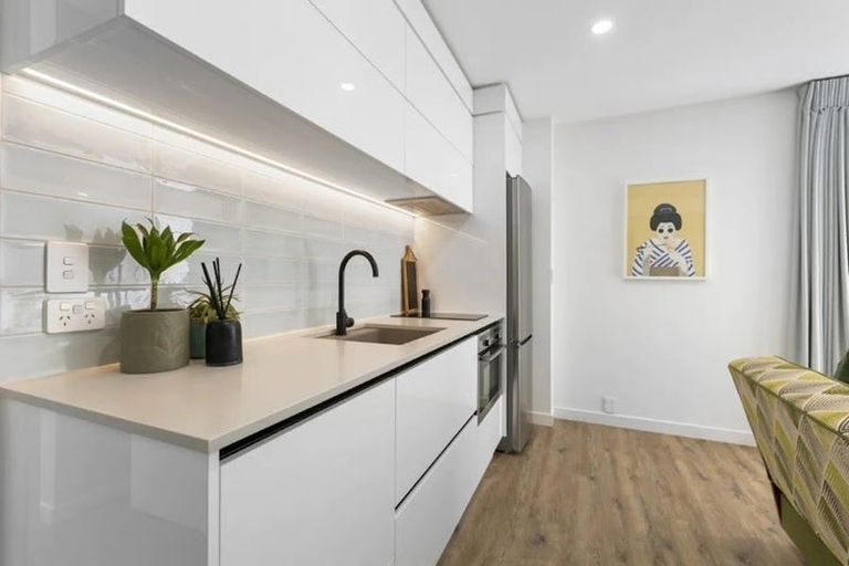 Photo of property in 10 Newton Street, Fitzroy, New Plymouth, 4312