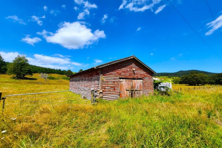 Photo of property in 137 Opouteke Road, Kaihu, Dargaville, 0379