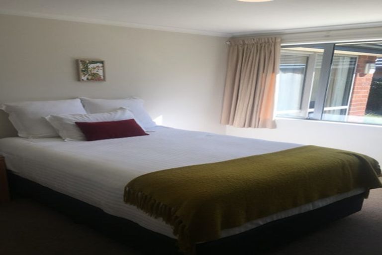 Photo of property in 2 Acorn Way, Stoke, Nelson, 7011