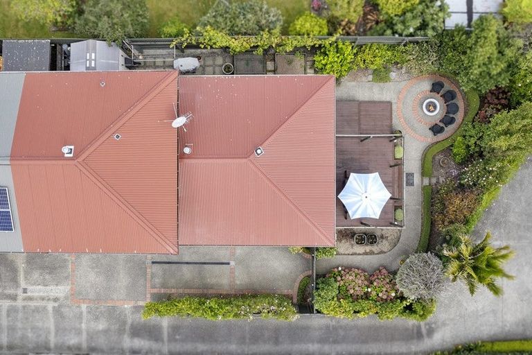 Photo of property in 2/57 Hautana Street, Woburn, Lower Hutt, 5010