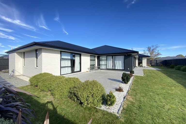 Photo of property in 29 Masefield Drive, Rolleston, 7614