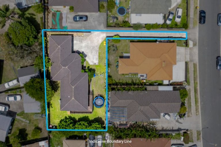 Photo of property in 12 Prado Drive, Pukekohe, 2120