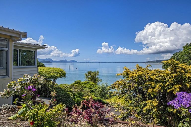 Photo of property in 182 Beach Road, Onerahi, Whangarei, 0110