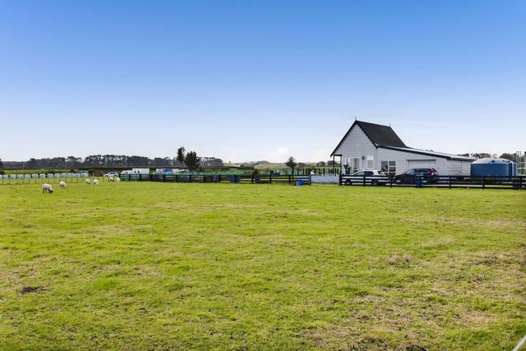 Photo of property in 239 Whakamara Road, Manutahi, Hawera, 4672