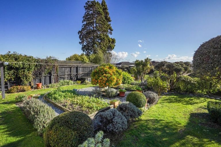 Photo of property in 20 Kingsford Drive, Stoke, Nelson, 7011