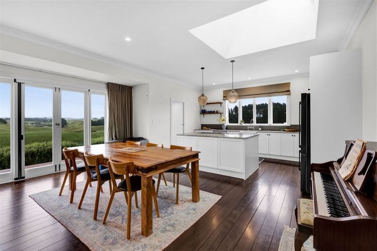 Photo of property in 200 Egmont Road, Hillsborough, New Plymouth, 4372