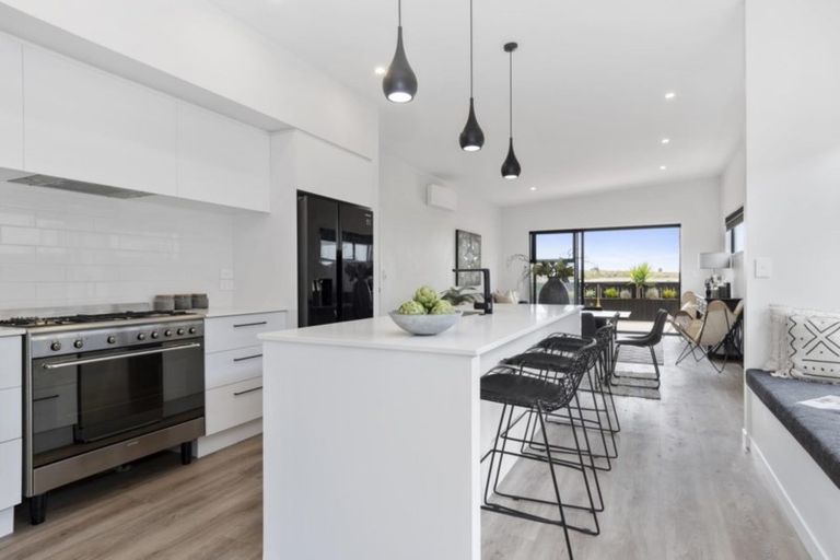 Photo of property in 34 Franks Way, Papamoa Beach, Papamoa, 3118