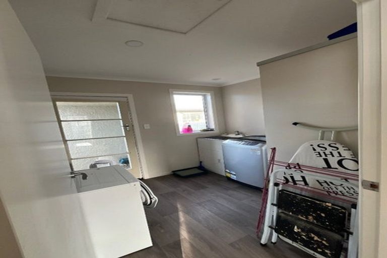 Photo of property in 8 Fraser Street, Waikiwi, Invercargill, 9810