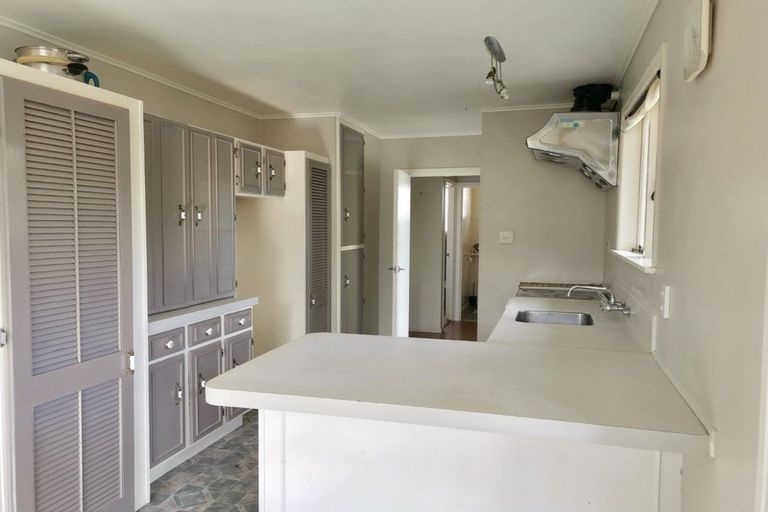 Photo of property in 256 Pakuranga Road, Pakuranga Heights, Auckland, 2010