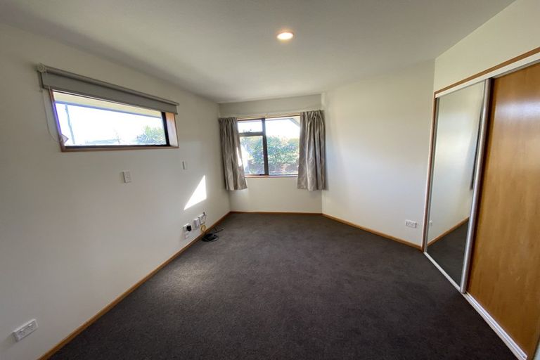 Photo of property in 2 Ngaio Street, Saint Martins, Christchurch, 8022