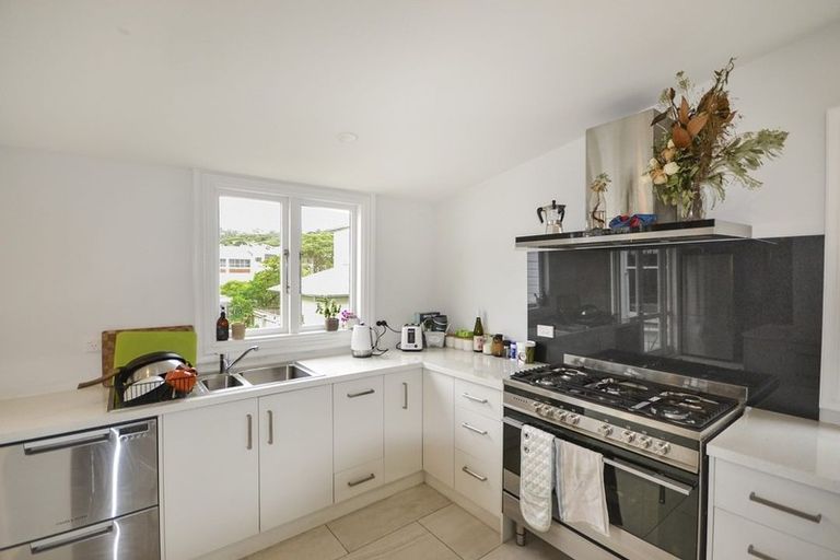 Photo of property in 25 Donald Mclean Street, Newtown, Wellington, 6021