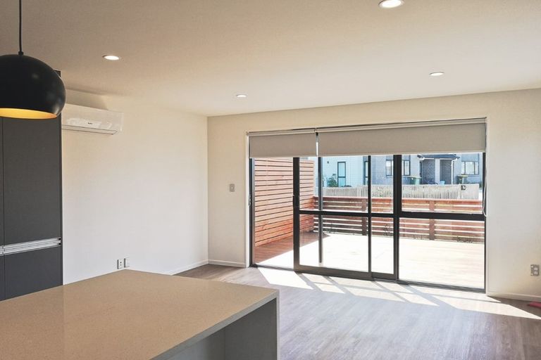 Photo of property in 17c Scott Road, Hobsonville, Auckland, 0616