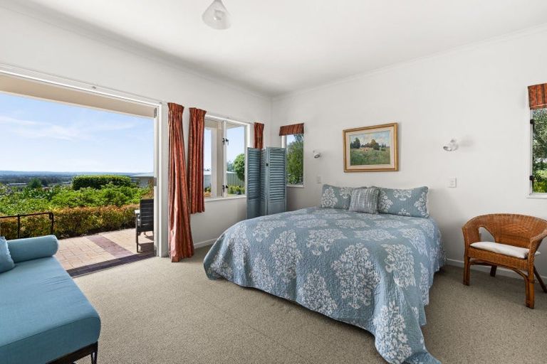 Photo of property in 306 Te Mata Road, Havelock North, 4294