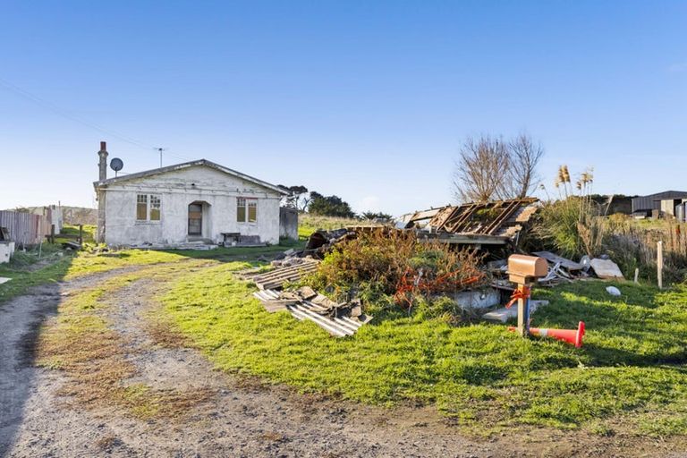 Photo of property in 54 Livingston Road, Tokaora, Hawera, 4671