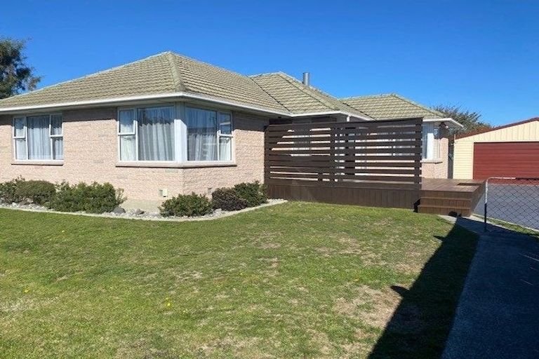Photo of property in 73 Moffett Street, Islington, Christchurch, 8042
