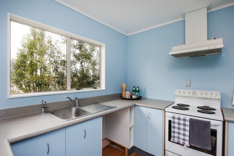 Photo of property in 101 Hillcrest Drive, Kelvin Grove, Palmerston North, 4414