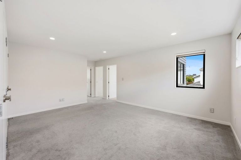 Photo of property in 9 Mccaw Avenue, Whenuapai, Auckland, 0618