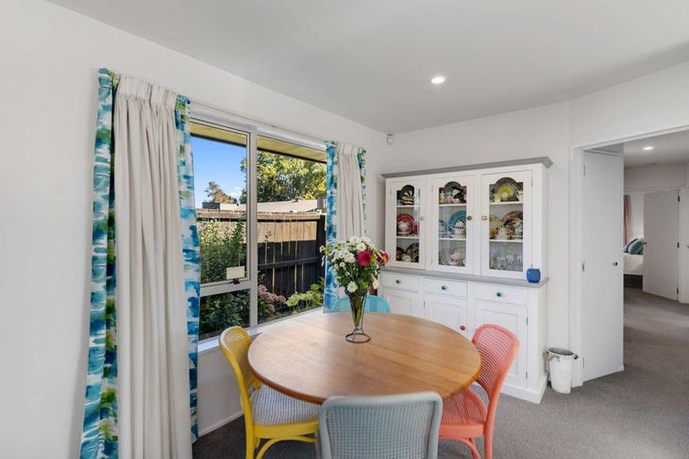 Photo of property in 49 Sawyers Arms Road, Northcote, Christchurch, 8052