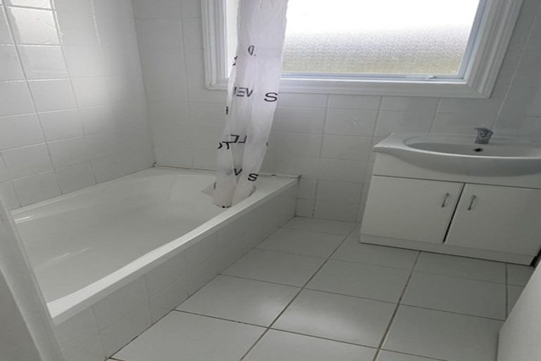 Photo of property in 104 Derwent Crescent, Glengarry, Invercargill, 9810