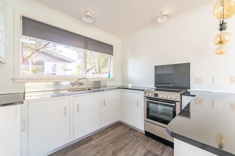 Photo of property in 82 Gleniti Road, Gleniti, Timaru, 7910