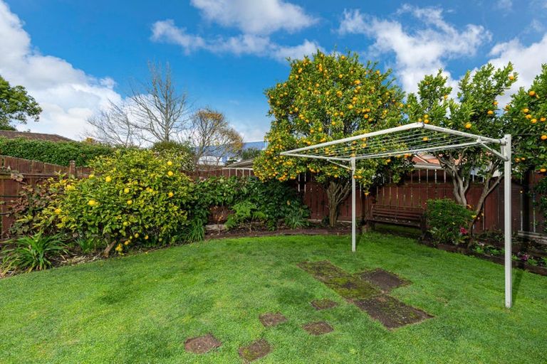 Photo of property in 4/66 Rathgar Road, Henderson, Auckland, 0610