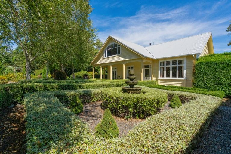 Photo of property in 184 Gladstone Road, Levin, 5571