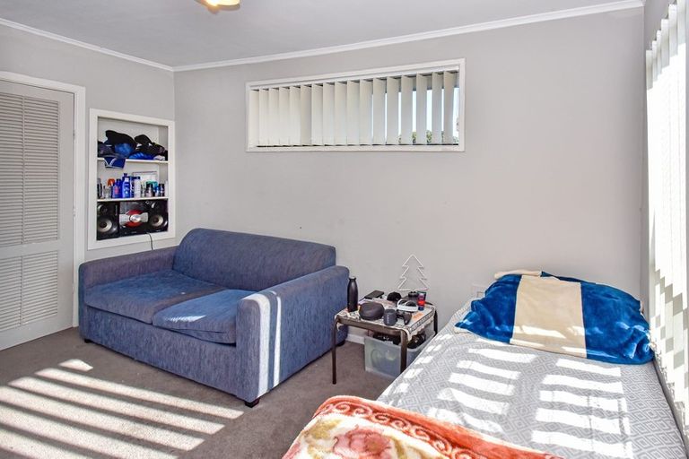Photo of property in 86 Muir Avenue, Mangere Bridge, Auckland, 2022
