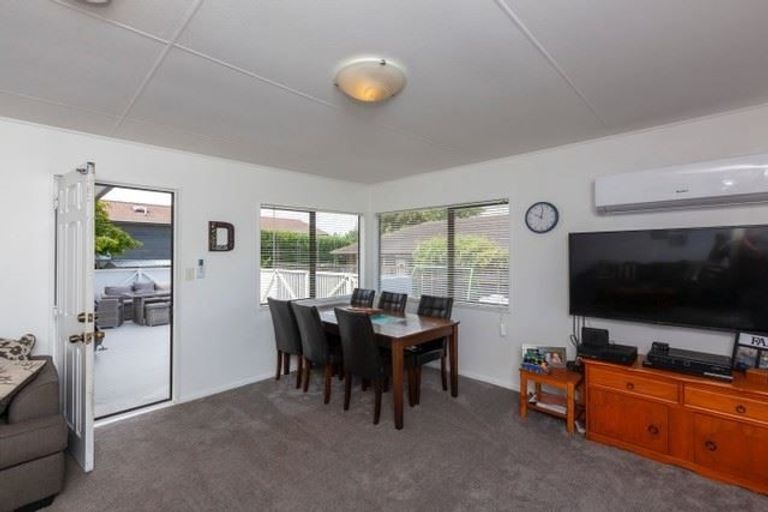 Photo of property in 26 Langdale Avenue, Paraparaumu, 5032