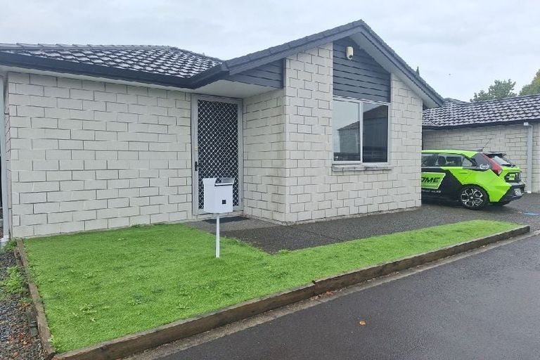 Photo of property in 4/162 Waihi Road, Judea, Tauranga, 3110