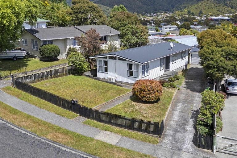 Photo of property in 14 Matariki Grove, Wainuiomata, Lower Hutt, 5014