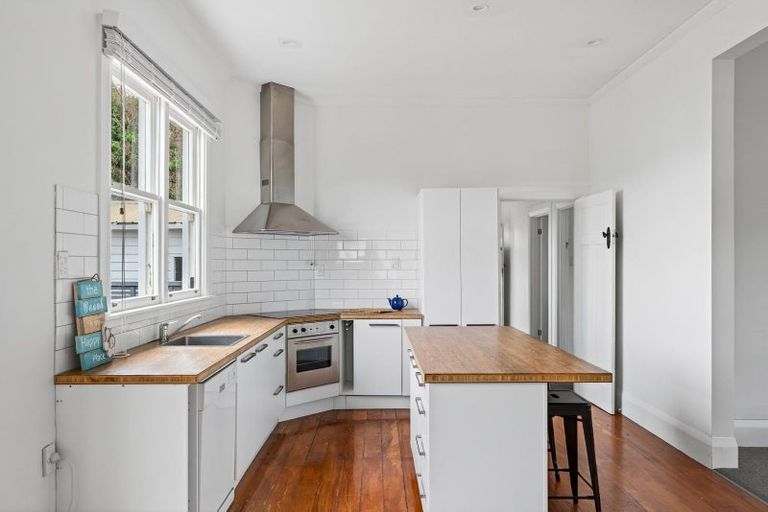 Photo of property in 60 Sheehan Street, Whataupoko, Gisborne, 4010