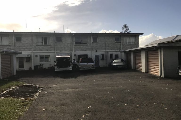 Photo of property in 1196u3 Victoria Street, Whitiora, Hamilton, 3200