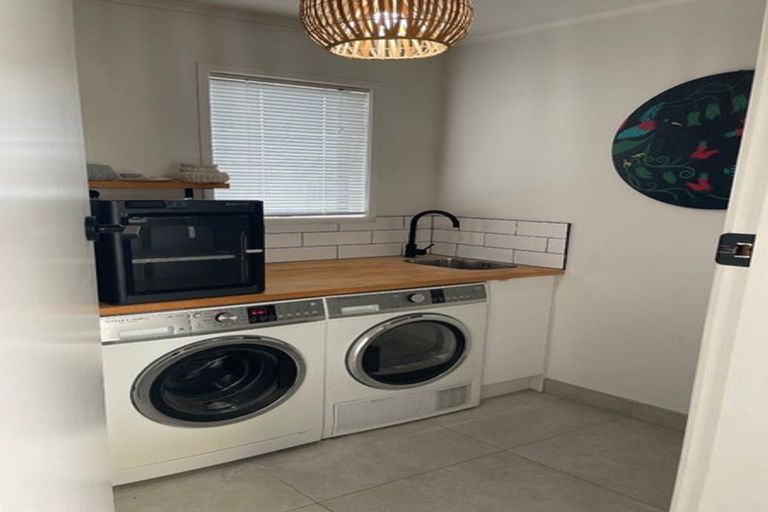 Photo of property in 65 Cartwright Road, Onerahi, Whangarei, 0110
