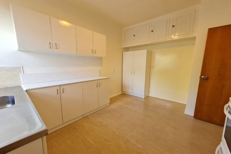 Photo of property in 2/978 Colombo Street, St Albans, Christchurch, 8014