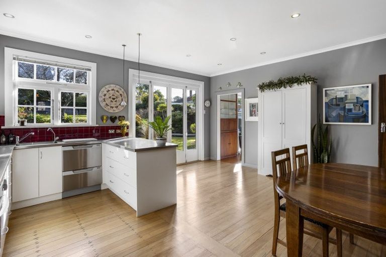 Photo of property in 8 Neidpath Road, Mornington, Dunedin, 9011