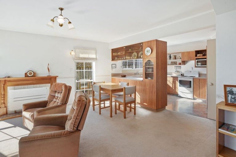 Photo of property in 2/137 Queen Street, Richmond, 7020