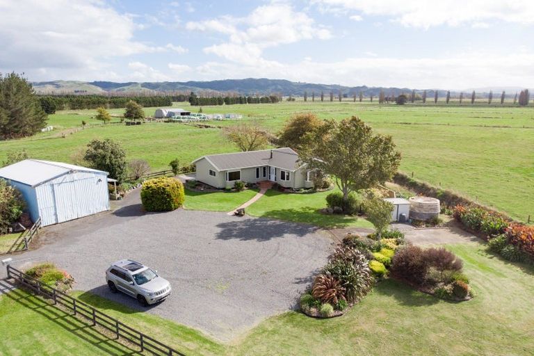 Photo of property in 545 State Highway 25, Waitakaruru, Thames, 3576