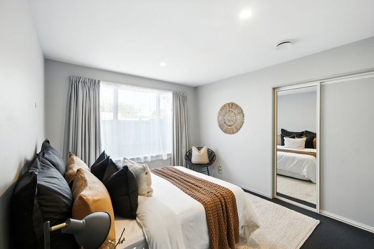 Photo of property in 36 Withells Road, Avonhead, Christchurch, 8042