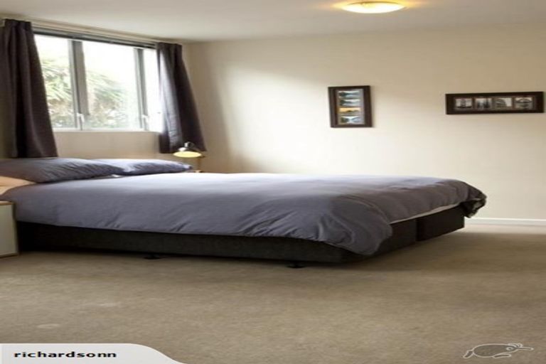 Photo of property in 25u4 Home Street, Mount Victoria, Wellington, 6011
