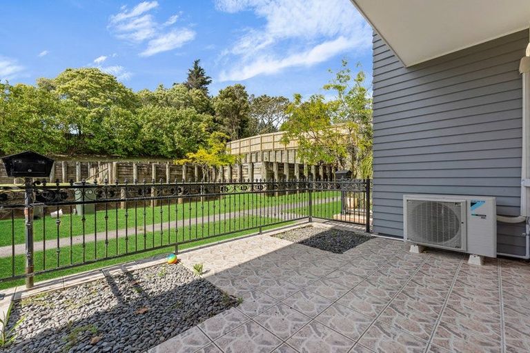 Photo of property in 15/44 Carlos Drive, Flat Bush, Auckland, 2016