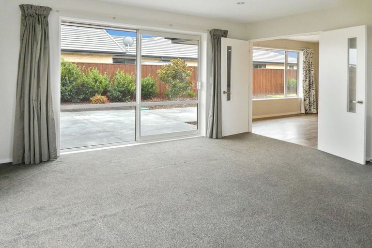 Photo of property in 6 Highworth Crescent, Rolleston, 7615