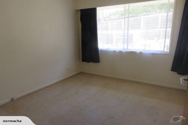 Photo of property in 3/20 Parkhill Road, Mellons Bay, Auckland, 2014
