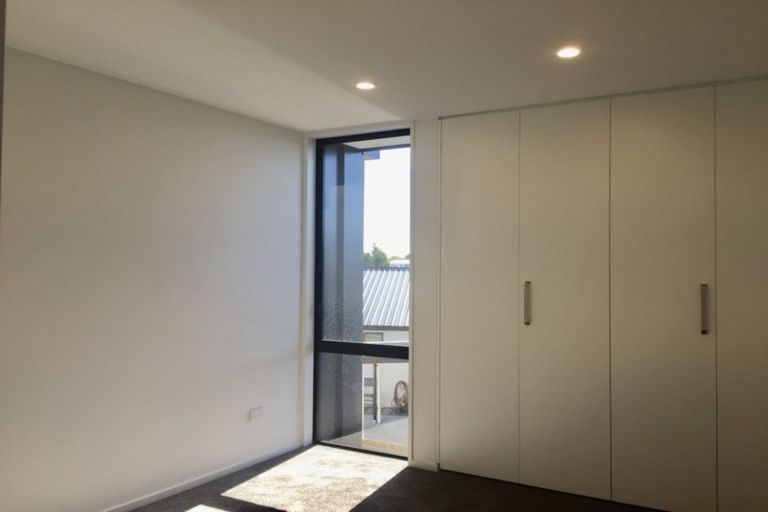 Photo of property in 1/54 Geraldine Street, Edgeware, Christchurch, 8013