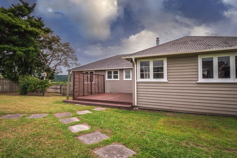 Photo of property in 17 Boswell Street, Kawakawa, 0210