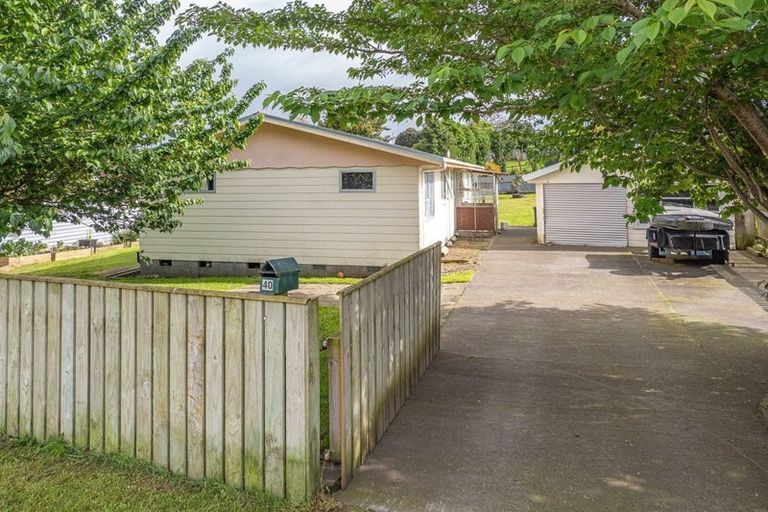 Photo of property in 40 Brassey Street, Waverley, 4510