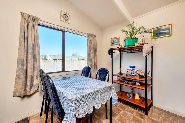 Photo of property in 1/14 Kelvin Road, Papakura, 2110