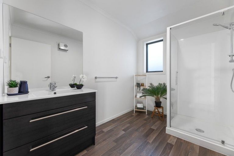 Photo of property in 17b Holdaway Street, Riversdale, Blenheim, 7201